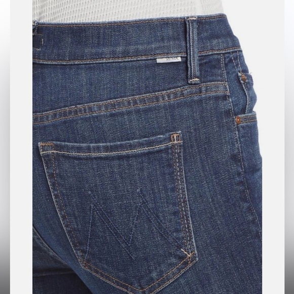 Mother The Weekender Fray One Fell Sweep Jeans sz 32 - Picture 3 of 8